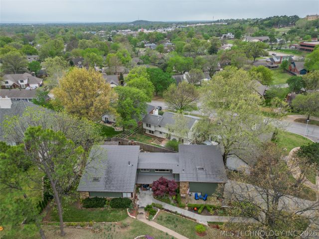 6716 E 65th Street, Tulsa, OK 74133