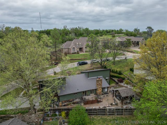 6716 E 65th Street, Tulsa, OK 74133