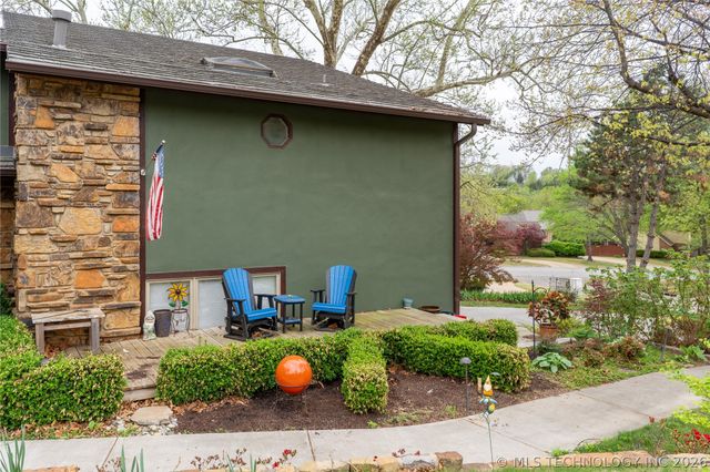 6716 E 65th Street, Tulsa, OK 74133