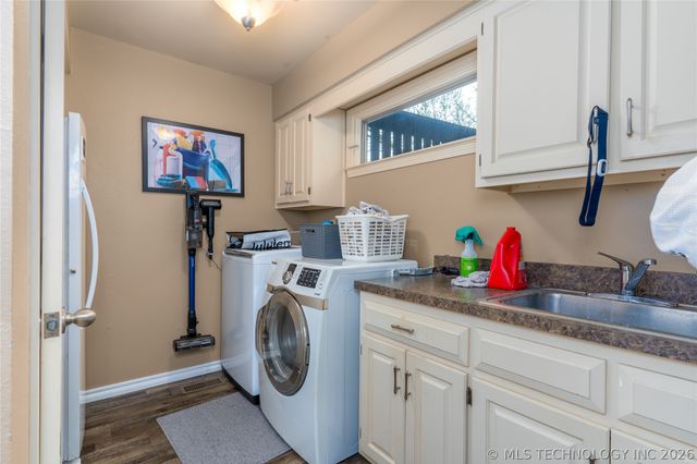 6716 E 65th Street, Tulsa, OK 74133