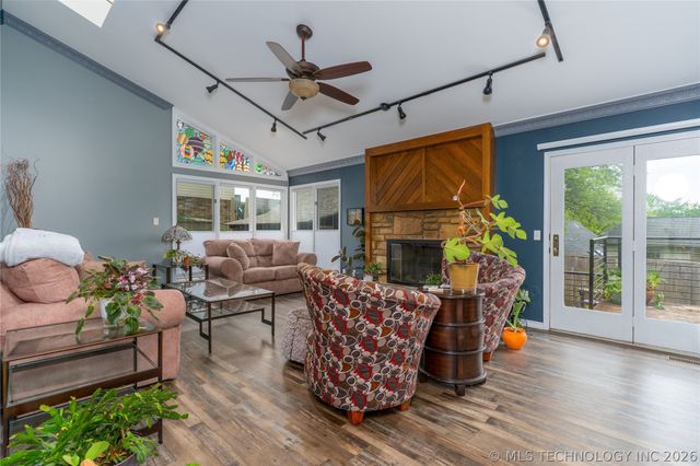 6716 E 65th Street, Tulsa, OK 74133