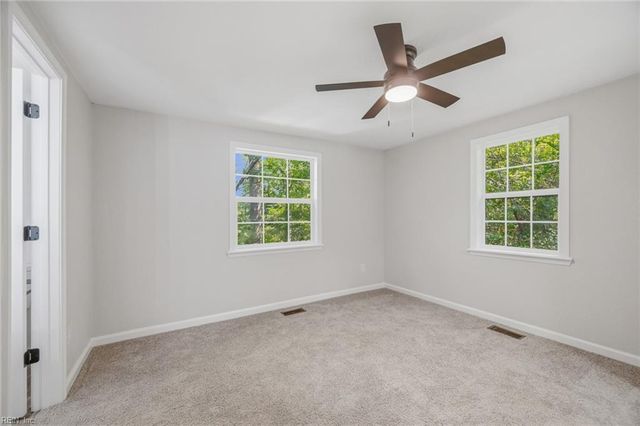 9201 Southwestern BLVD, Suffolk, VA 23437