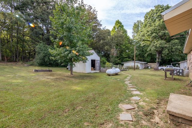 10 HARDY RD, Adamsville, TN 38310