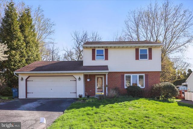 3051 TODD LN, Lancaster, PA 17601