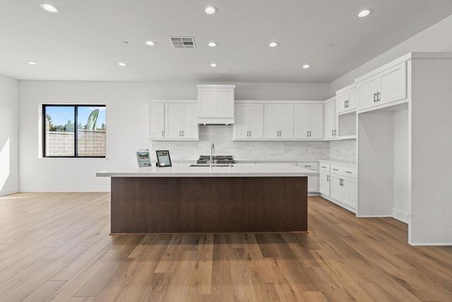 440 Maria Drive, Hollister, CA 95023