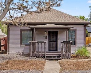 2984 S Delaware Street, Englewood, CO 80110