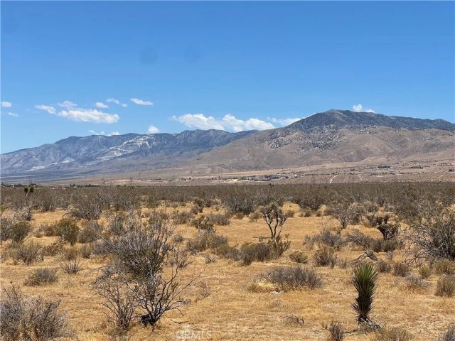 1 Del Oro, Apple Valley, CA 92308
