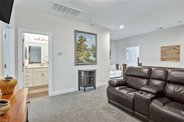 3105 Lantern PL, Chesapeake, VA 23321