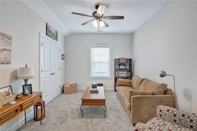 3105 Lantern PL, Chesapeake, VA 23321