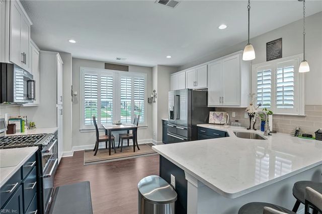 3105 Lantern PL, Chesapeake, VA 23321