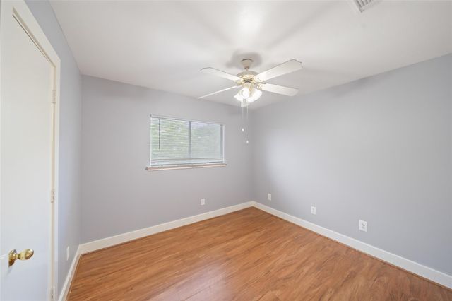 15931 S Alley Court, Houston, TX 77082