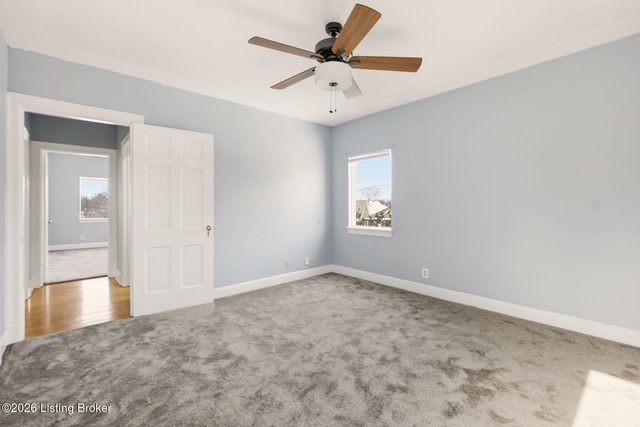 2126 Village Dr 5, Louisville, KY 40205