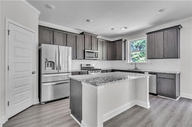 2230 Highridge Point Drive, Lithia Springs, GA 30122
