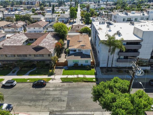 5270 Bellingham Avenue, Los Angeles, CA 91607