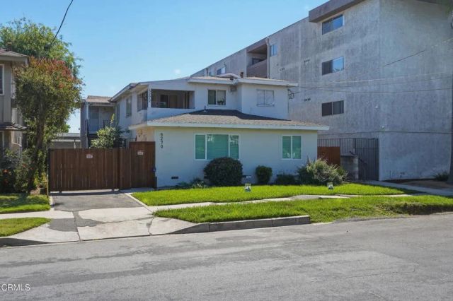 5270 Bellingham Avenue, Los Angeles, CA 91607