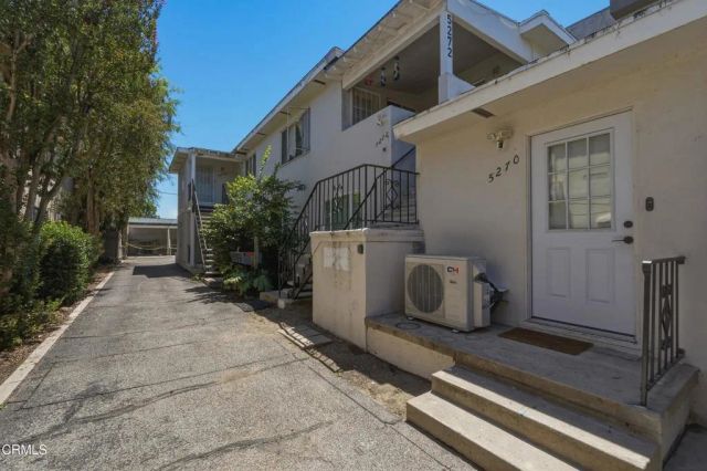 5270 Bellingham Avenue, Los Angeles, CA 91607