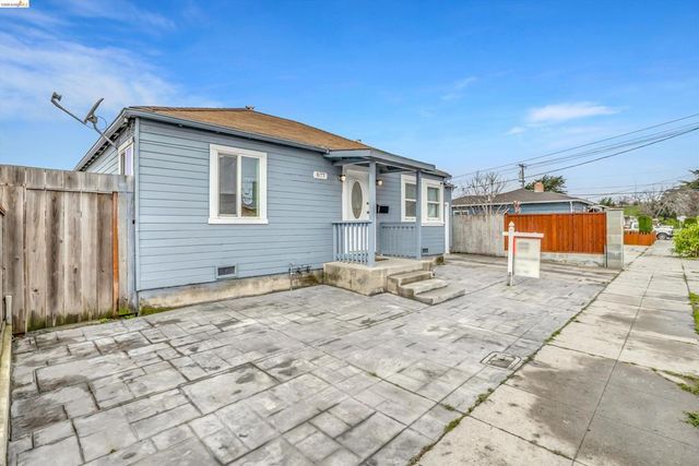 877 6th Avenue, San Bruno, CA 94066