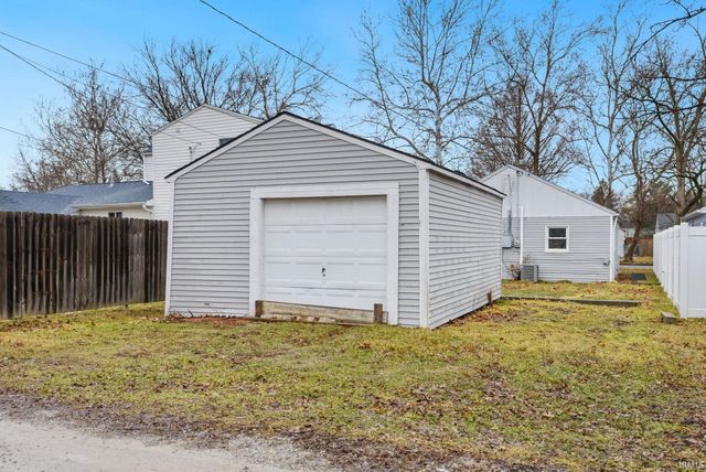 2622 Kenwood Avenue, Fort Wayne, IN 46805