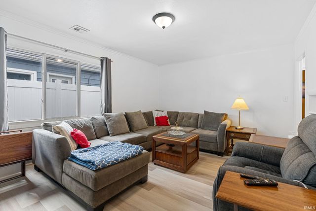 2622 Kenwood Avenue, Fort Wayne, IN 46805