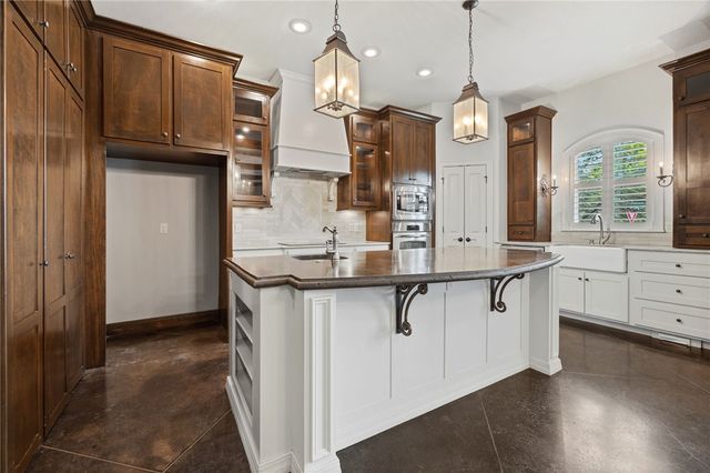3532 W Providence Drive, Fayetteville, AR 72704