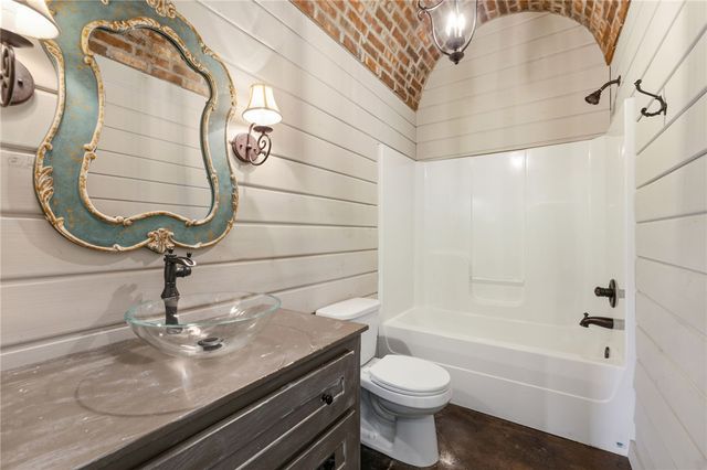 3532 W Providence Drive, Fayetteville, AR 72704
