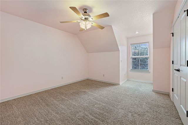 3532 W Providence Drive, Fayetteville, AR 72704