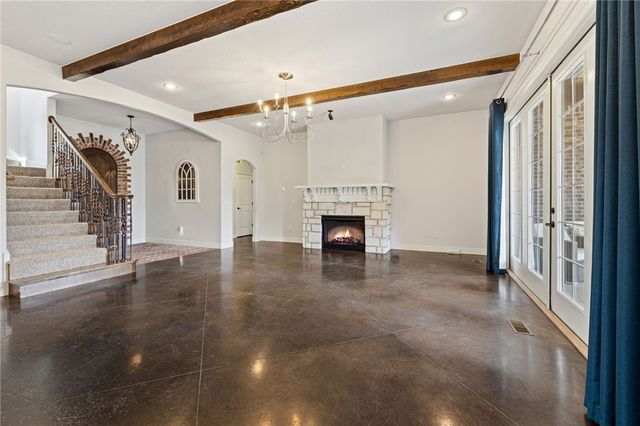 3532 W Providence Drive, Fayetteville, AR 72704