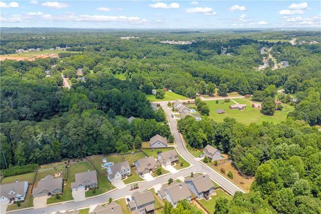 120 Morris Creek Drive, Hoschton, GA 30548