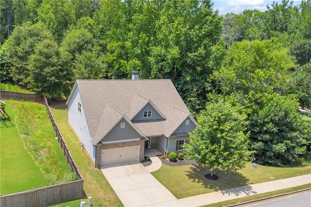 120 Morris Creek Drive, Hoschton, GA 30548