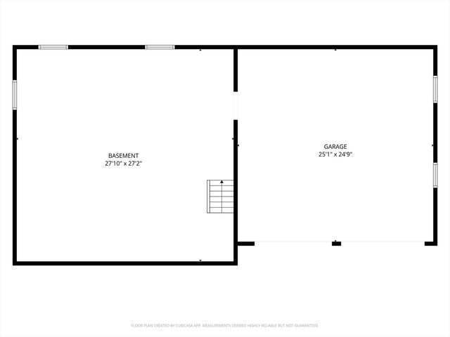 47 Weaver St, Wareham, MA 02576