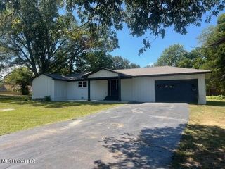 7381 Getwell Road, Southaven, MS 38672