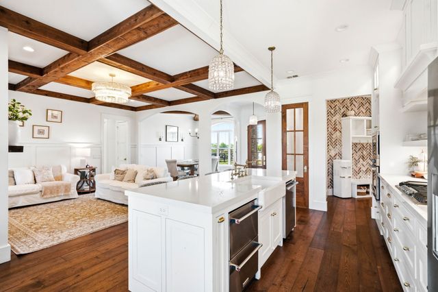524 Fern Valley Rd, White House, TN 37188