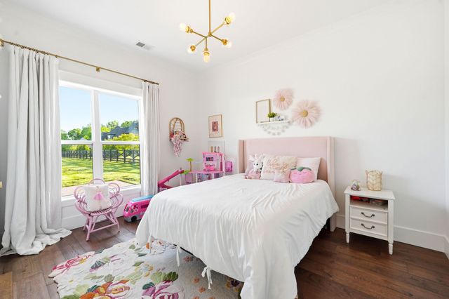 524 Fern Valley Rd, White House, TN 37188