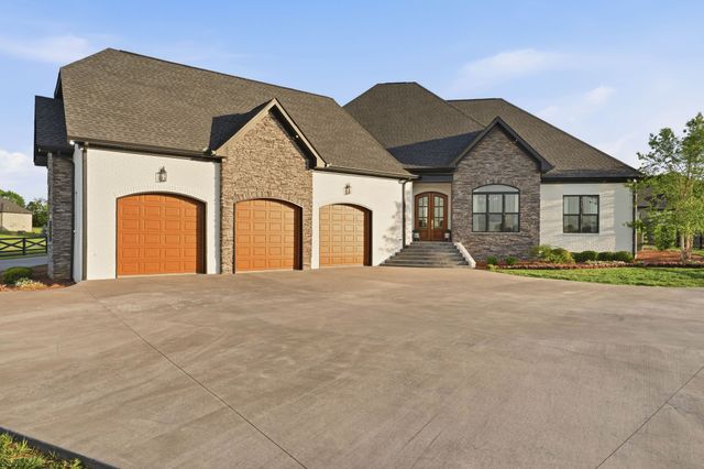 524 Fern Valley Rd, White House, TN 37188