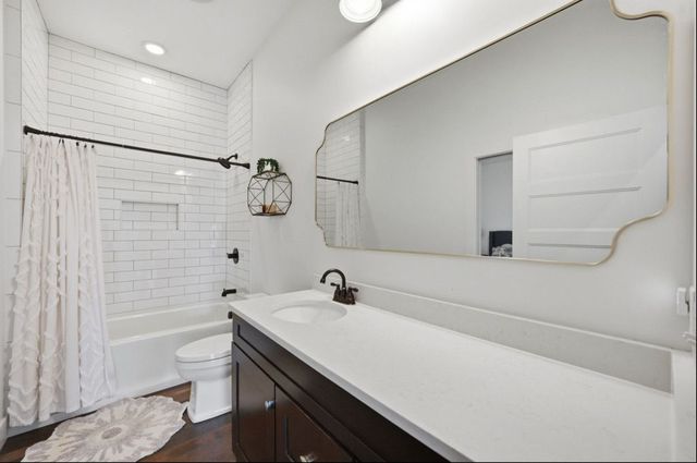 524 Fern Valley Rd, White House, TN 37188