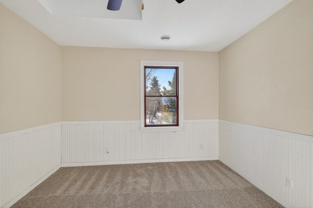 1935 Fremont Avenue E, Saint Paul, MN 55119