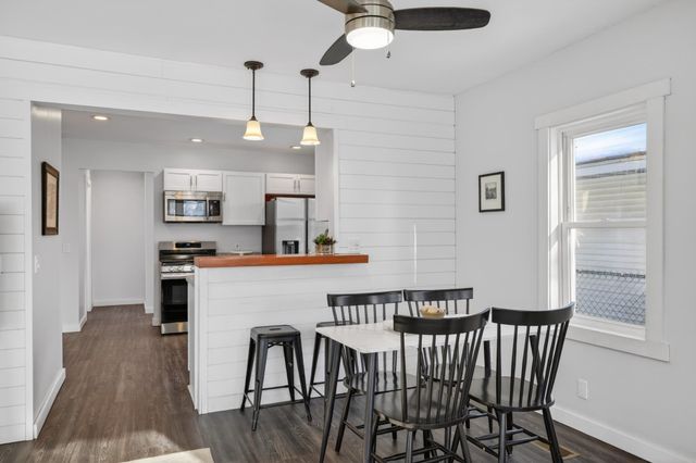 1935 Fremont Avenue E, Saint Paul, MN 55119