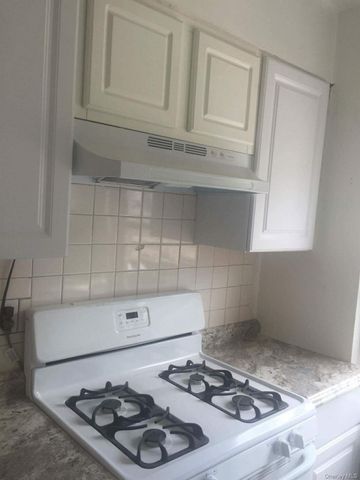 1454 E 233rd Street 1, Bronx, NY 10466