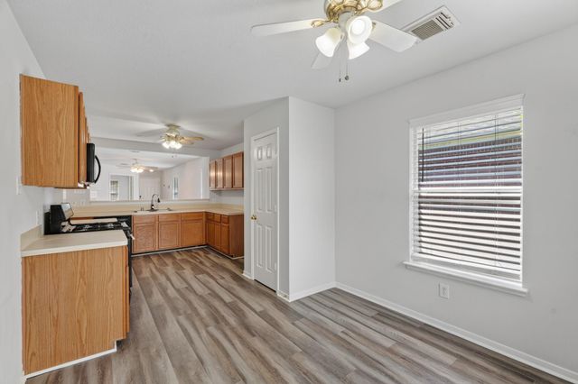 21907 Willow Shade Lane, Tomball, TX 77375