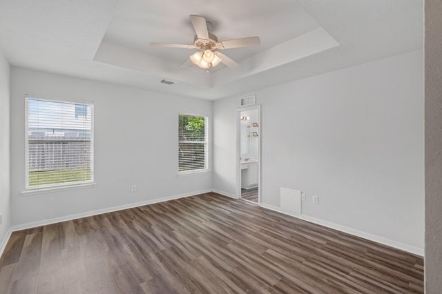 21907 Willow Shade Lane, Tomball, TX 77375