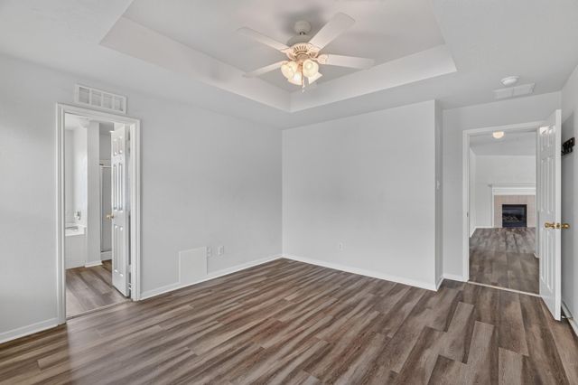 21907 Willow Shade Lane, Tomball, TX 77375