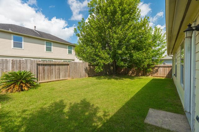 21907 Willow Shade Lane, Tomball, TX 77375