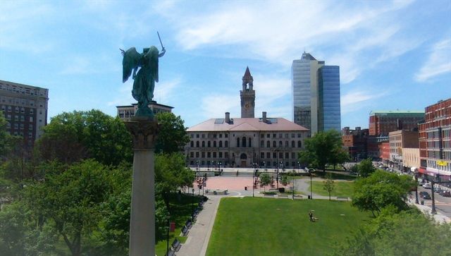 6 Berkeley St, Worcester, MA 01605