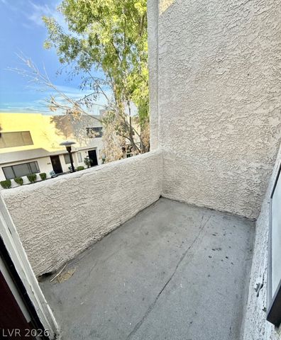 2654 Aracatuba Avenue, Las Vegas, NV 89121
