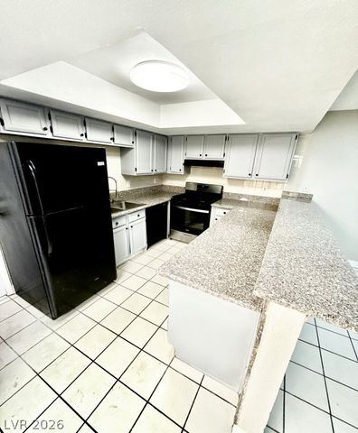 2654 Aracatuba Avenue, Las Vegas, NV 89121