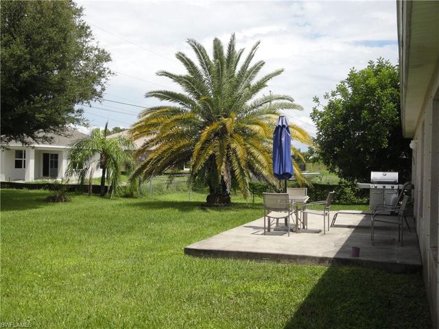 301 SE 1st ST, Cape Coral, FL 33990