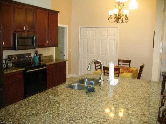 301 SE 1st ST, Cape Coral, FL 33990