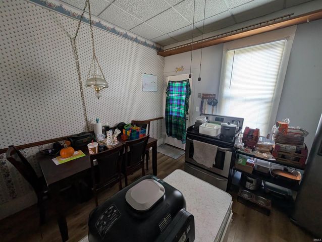 1001 E Locust Street, Vincennes, IN 47591