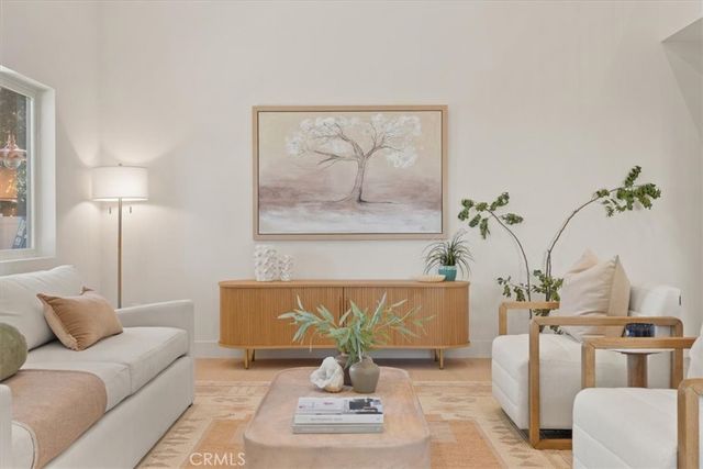 10505 Jordan, Chatsworth, CA 91311