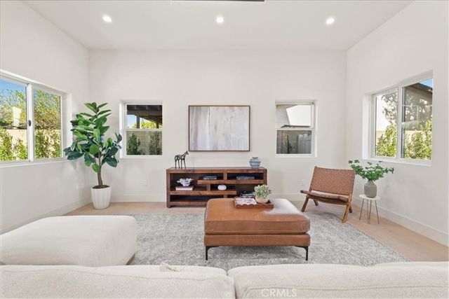 10505 Jordan, Chatsworth, CA 91311